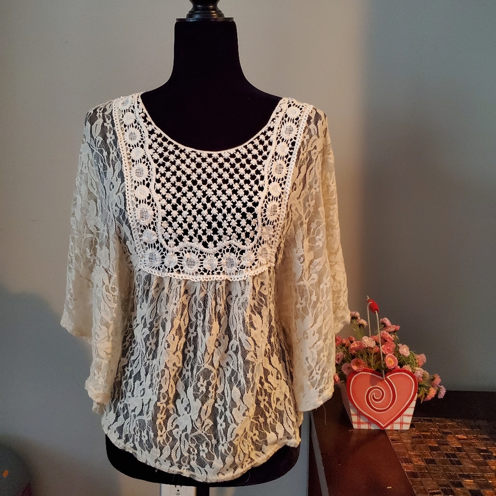 Blu Planet Crochet style top